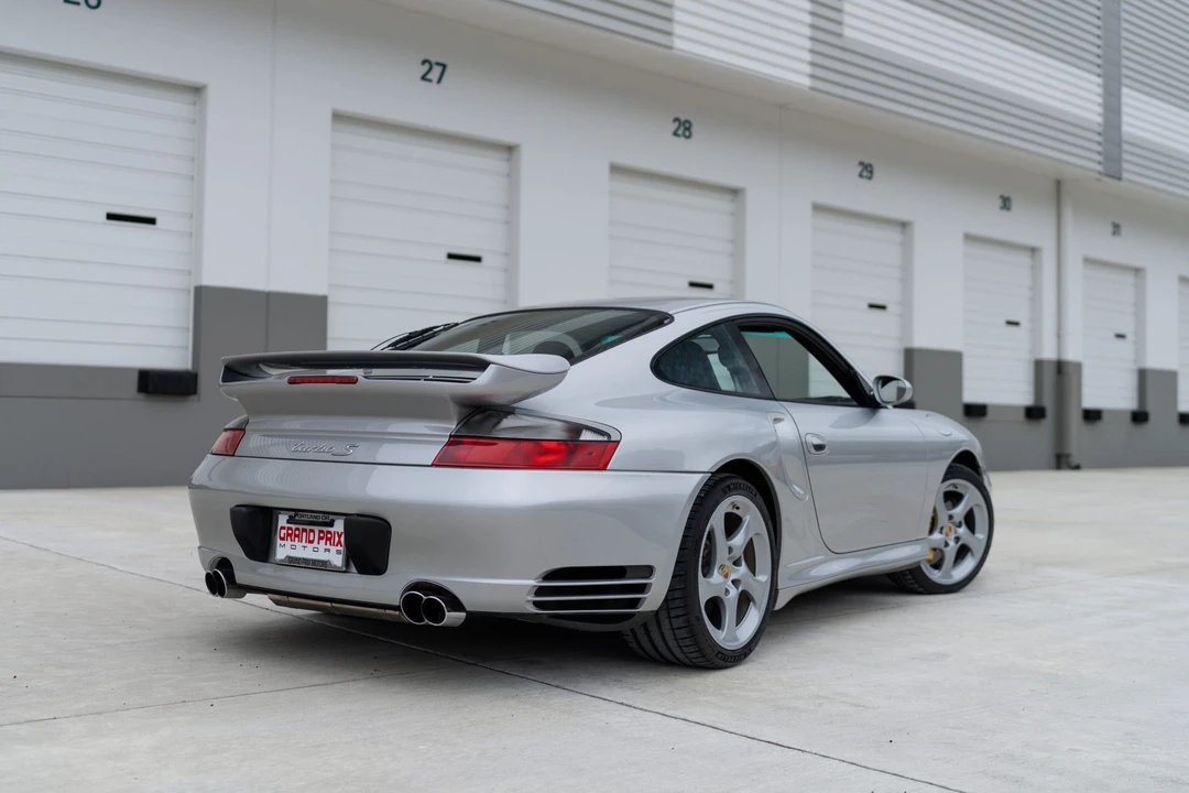 2005 Porsche 996 Turbo - Image 11 of 31