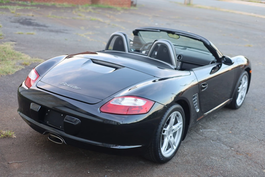 2005 Porsche 987 Boxster - Image 16 of 31