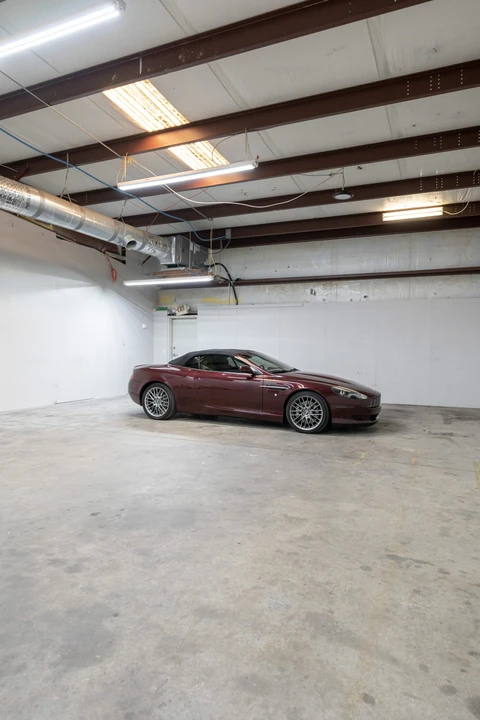 2006 Aston Martin DB9 - Image 23 of 31