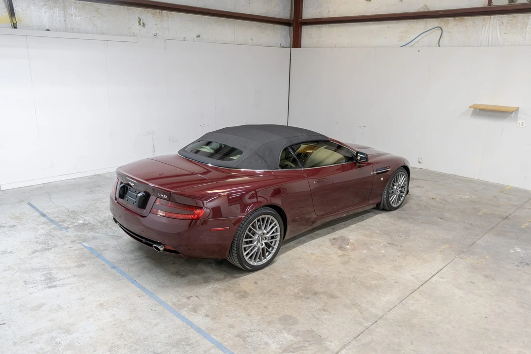 2006 Aston Martin DB9 - Image 16 of 31