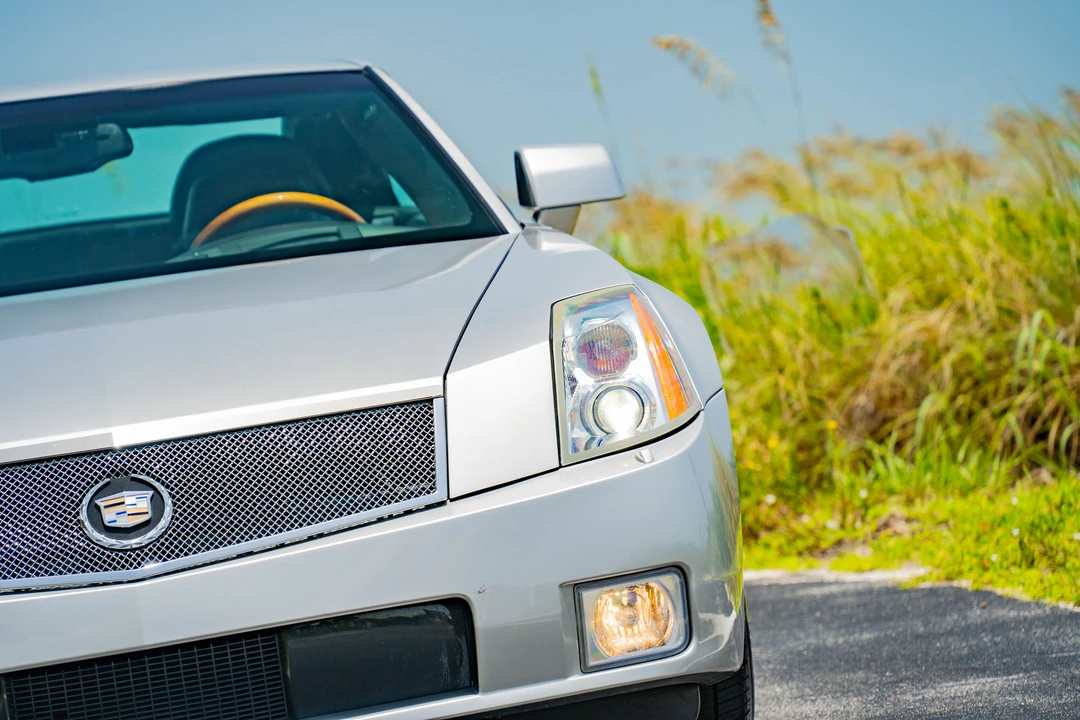 2006 Cadillac XLR - Image 14 of 31