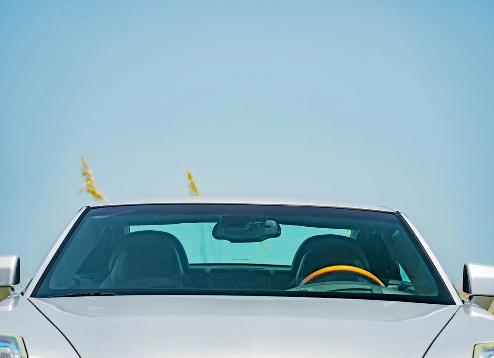 2006 Cadillac XLR - Image 17 of 31