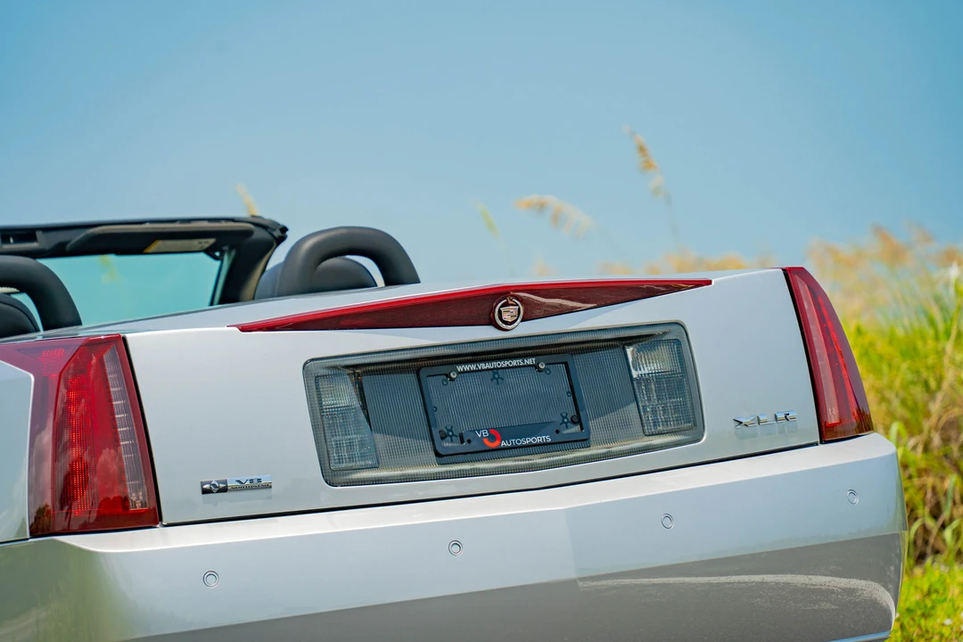2006 Cadillac XLR - Image 23 of 31