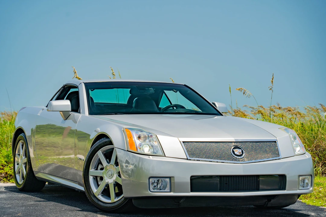 2006 Cadillac XLR - Image 4 of 31