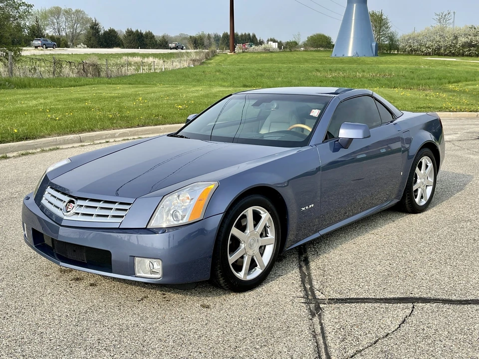 2006 Cadillac XLR - Image 20 of 31