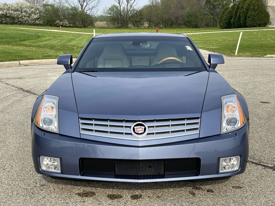 2006 Cadillac XLR - Image 18 of 31