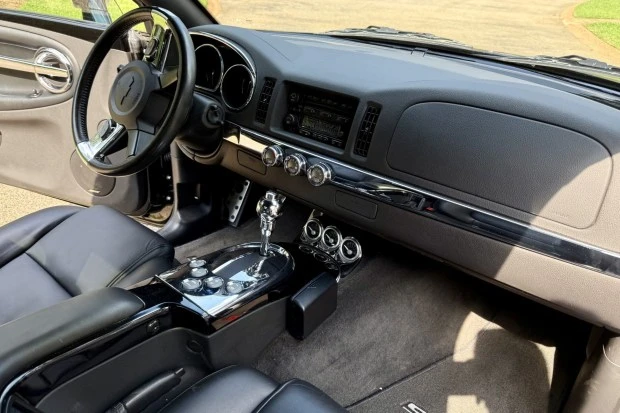 2006 Chevrolet SSR - Image 6 of 8