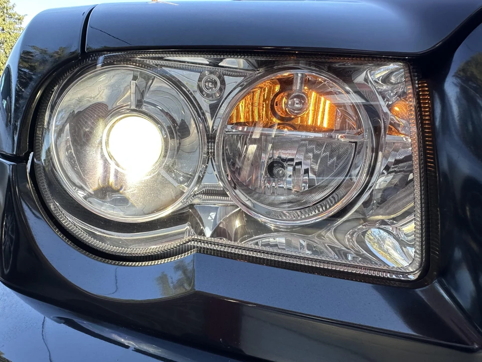 2006 Chrysler 300 (2005-2023) - Image 25 of 31