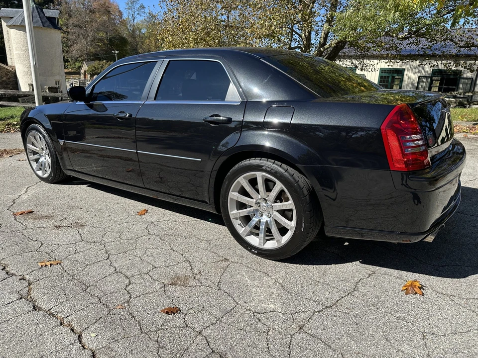 2006 Chrysler 300 (2005-2023) - Image 12 of 31