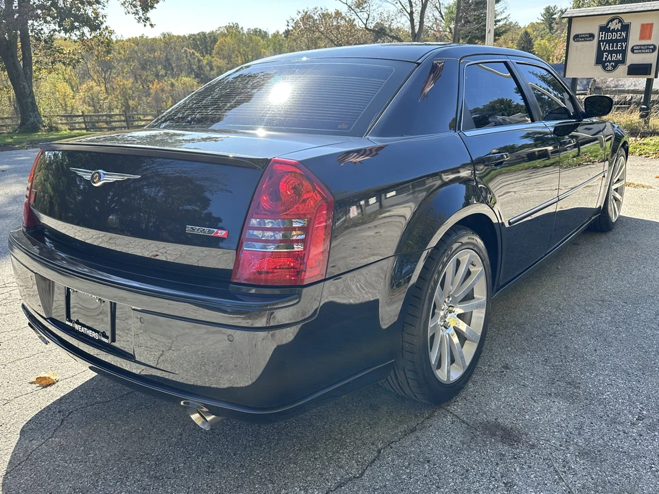 2006 Chrysler 300 (2005-2023) - Image 9 of 31
