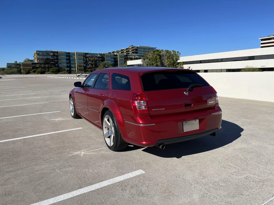 2006 Dodge Magnum SRT8 2nd Gen - Image 15 of 31