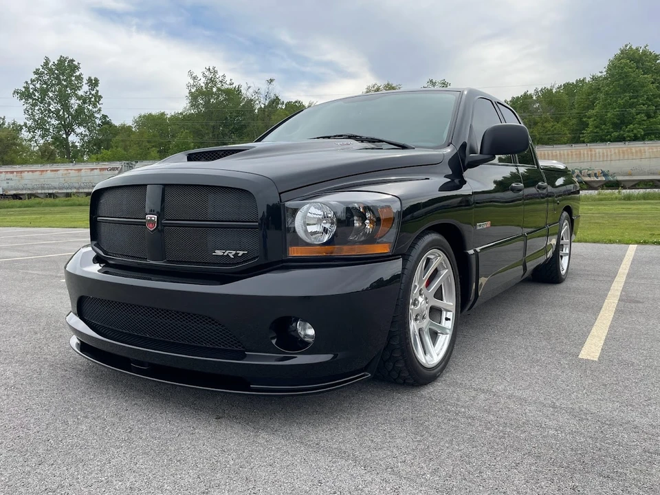 2006 Dodge Ram SRT-10 3rd Gen - Image 2 of 31