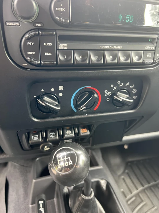2006 Jeep TJ Wrangler - Image 20 of 31