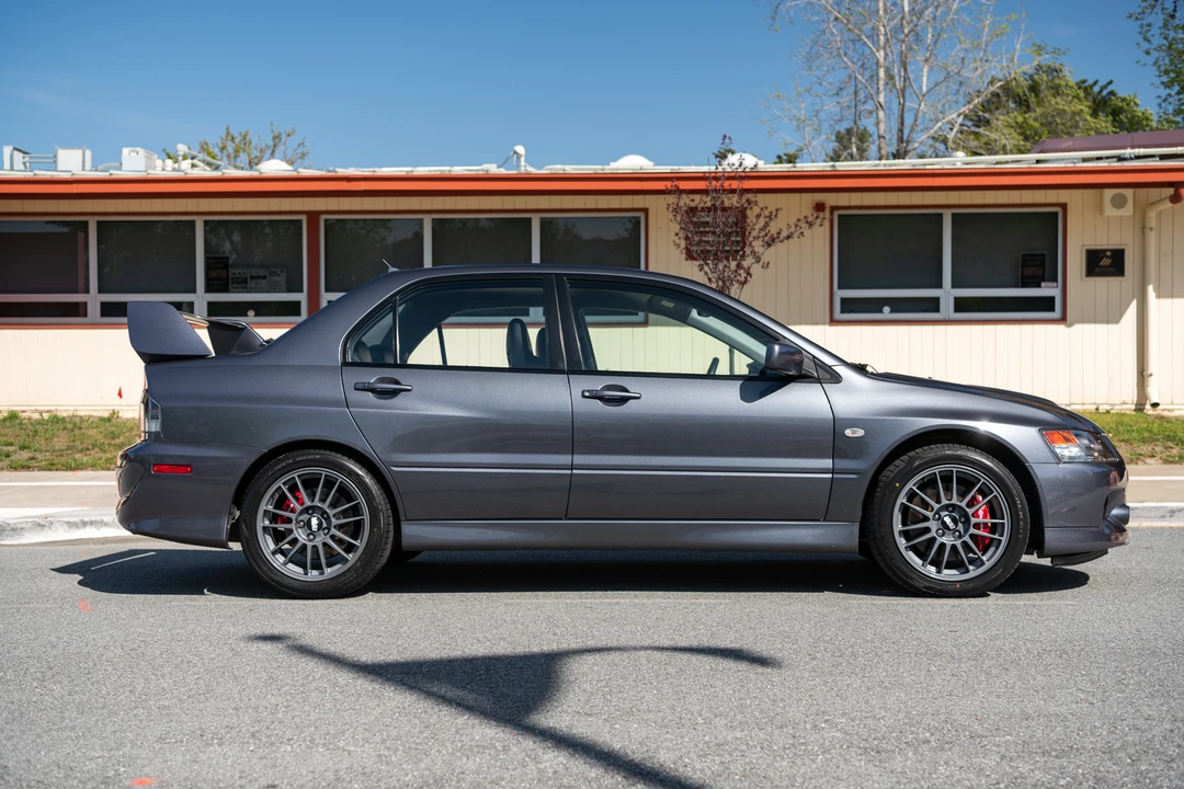 2006 Mitsubishi Lancer Evolution IX 8th Gen - Image 12 of 31