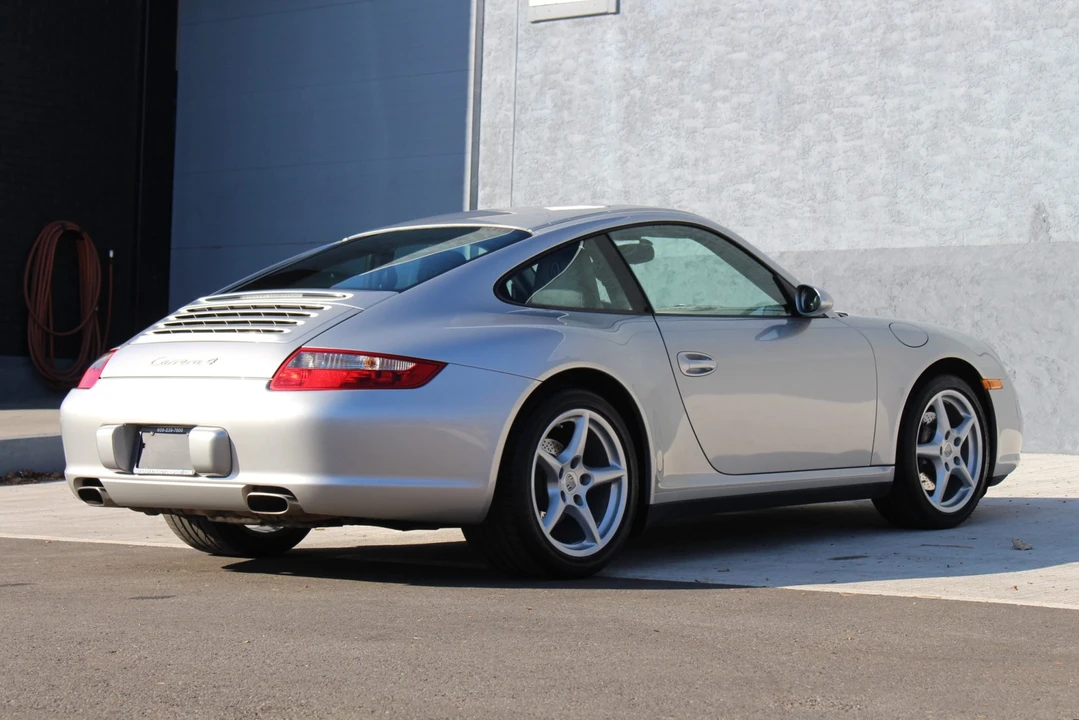 2006 Porsche 997 Carrera - Image 10 of 31