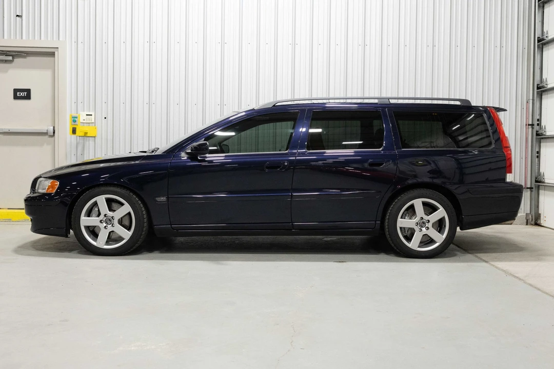 2006 Volvo V70 R 2nd Gen - Image 17 of 21
