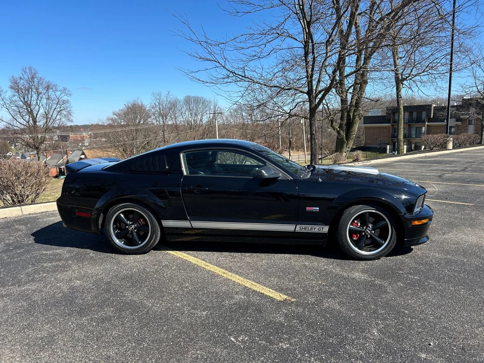 2007 Ford S197 Mustang - Image 9 of 30