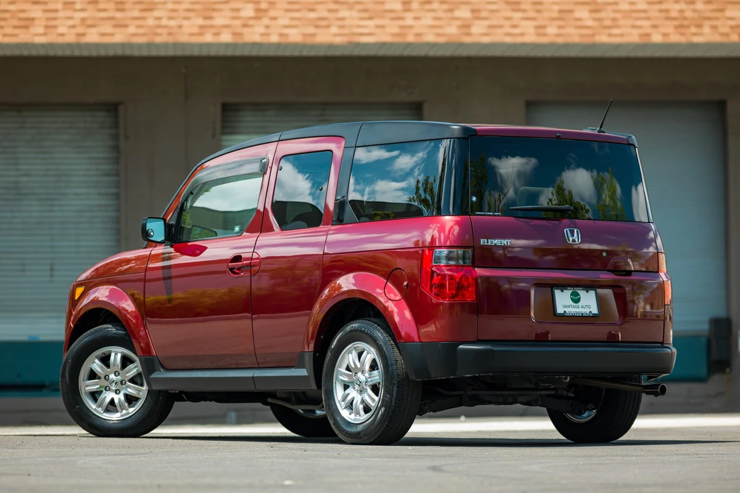 2007 Honda Element - Image 10 of 31