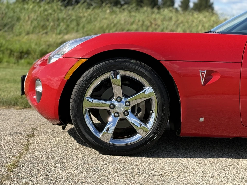 2007 Pontiac Solstice - Image 17 of 31