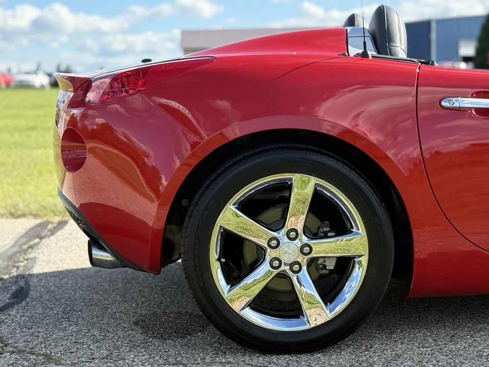 2007 Pontiac Solstice - Image 28 of 31