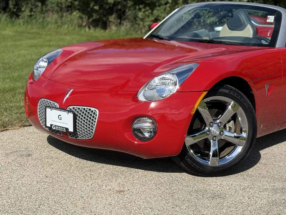 2007 Pontiac Solstice - Image 15 of 31