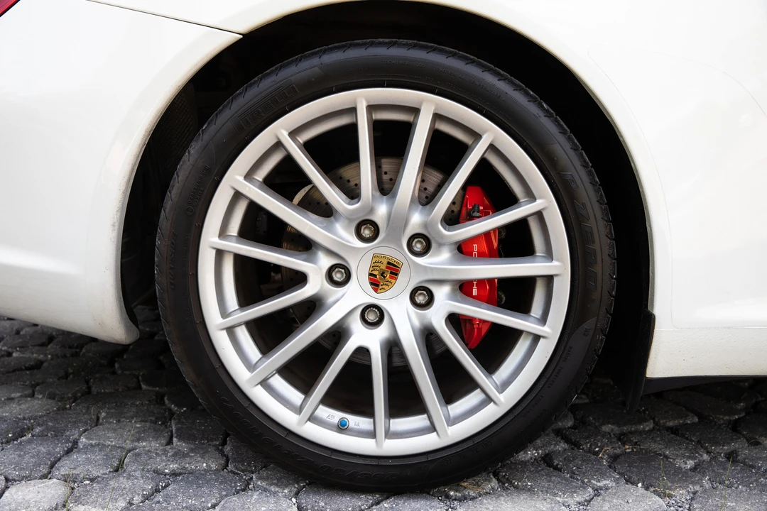2007 Porsche 997 Carrera S - Image 12 of 31