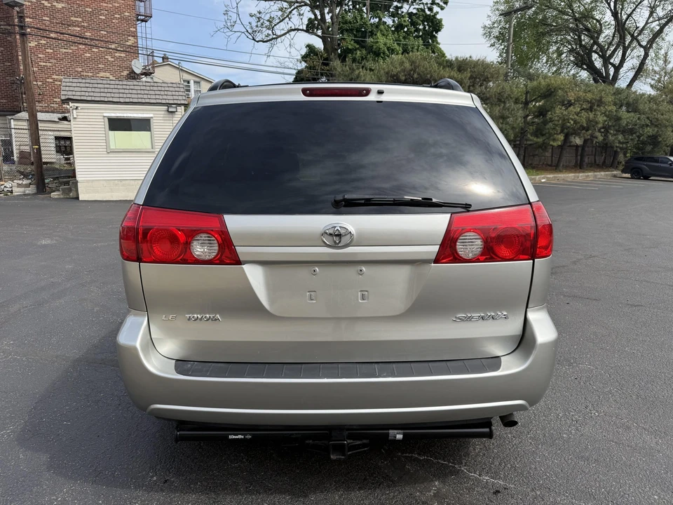 2007 Toyota Sienna 2nd Gen - Image 15 of 31