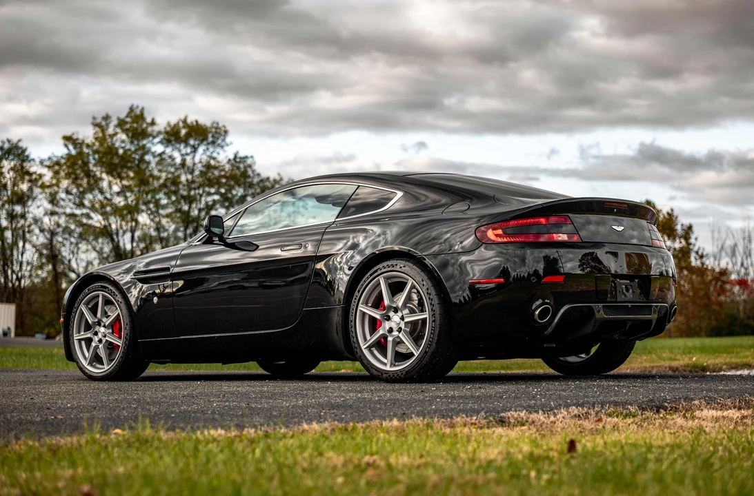 2008 Aston Martin V8 Vantage (2006-2017) - Image 12 of 31