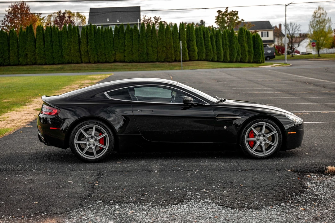 2008 Aston Martin V8 Vantage (2006-2017) - Image 24 of 31