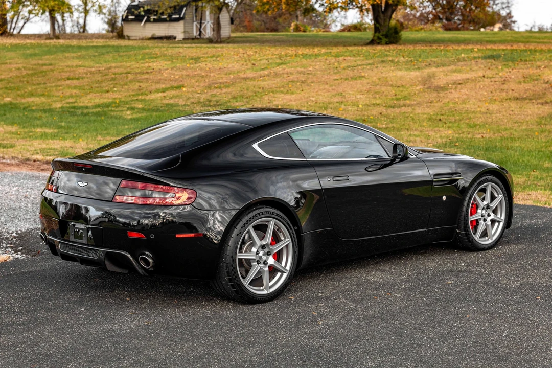 2008 Aston Martin V8 Vantage (2006-2017) - Image 17 of 31