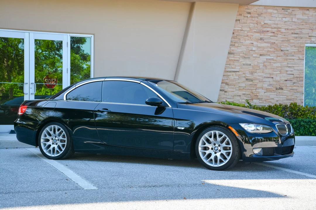 2008 BMW E93 3 Series Convertible - Image 8 of 31