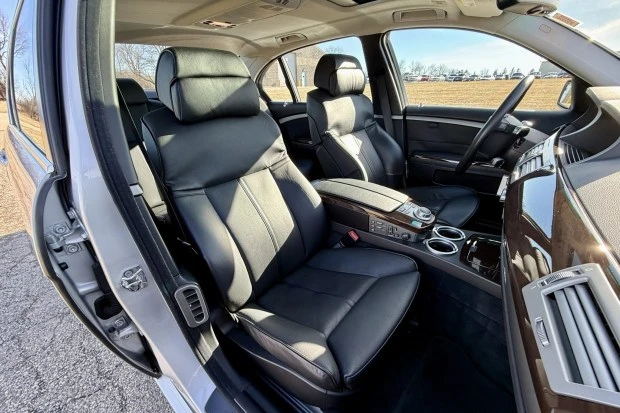 2008 BMW E65/E66 750i & 760i Sedan - Image 4 of 7