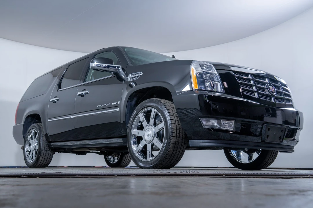 2008 Cadillac Escalade & EXT 3rd Gen - Image 31 of 31