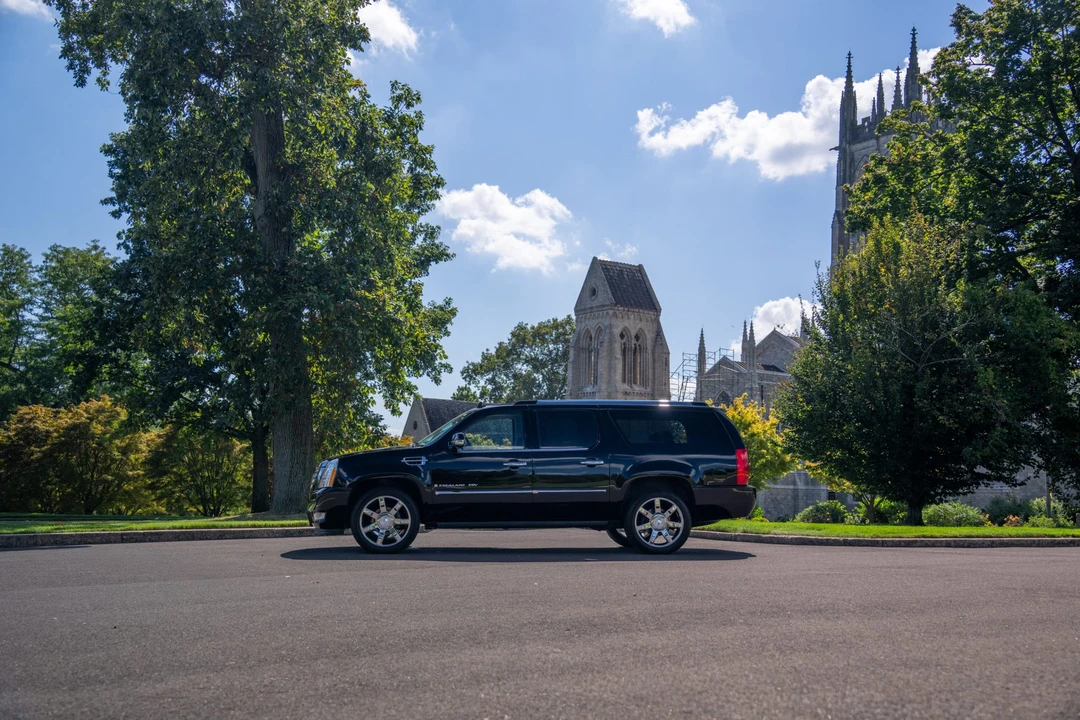 2008 Cadillac Escalade & EXT 3rd Gen - Image 11 of 31