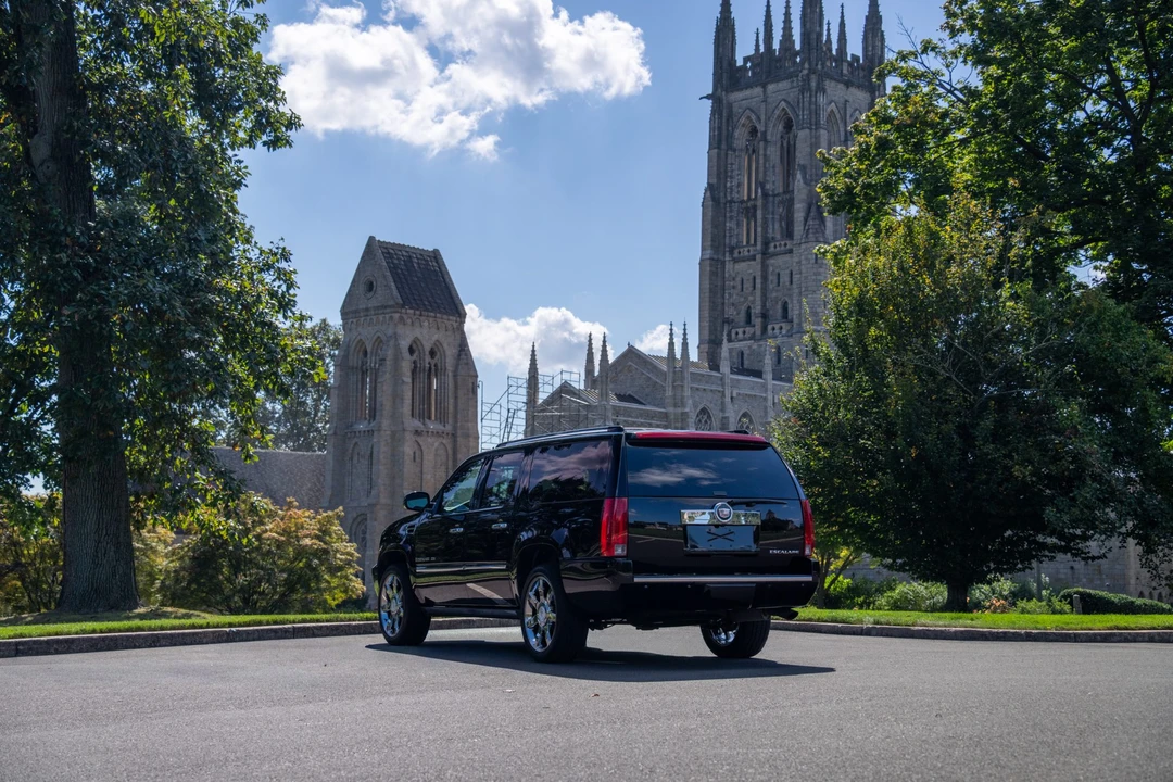 2008 Cadillac Escalade & EXT 3rd Gen - Image 10 of 31