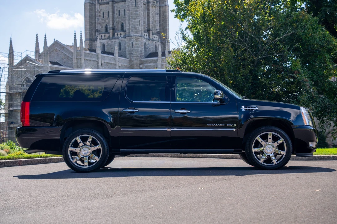 2008 Cadillac Escalade & EXT 3rd Gen - Image 16 of 31