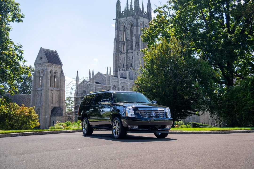2008 Cadillac Escalade & EXT 3rd Gen - Image 6 of 31