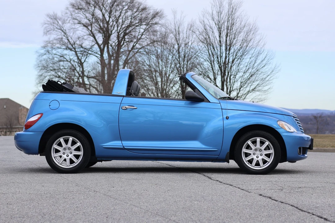 2008 Chrysler PT Cruiser - Image 13 of 31