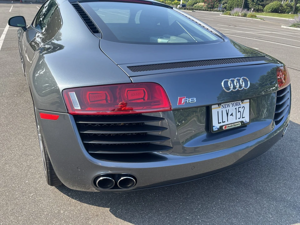 2009 Audi 42 R8 - Image 20 of 31