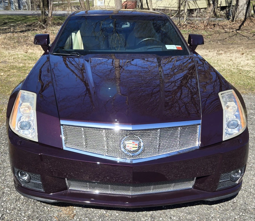 2009 Cadillac XLR-V - Image 4 of 31