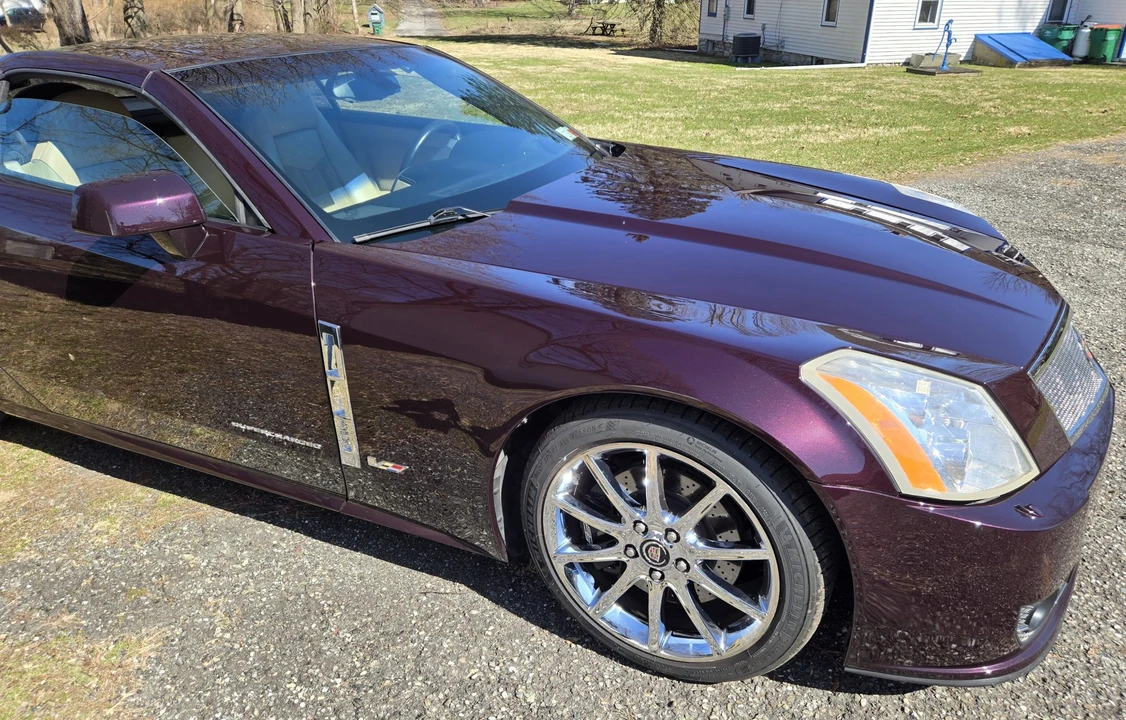 2009 Cadillac XLR-V - Image 17 of 31