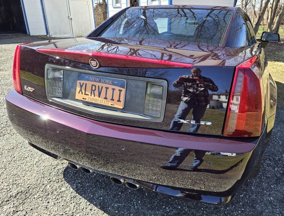 2009 Cadillac XLR-V - Image 13 of 31