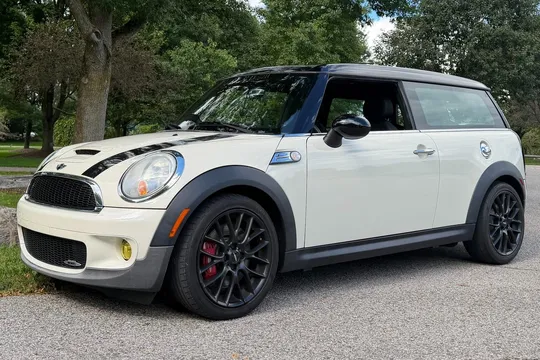 2009 Mini Cooper Clubman JCW 6-Speed