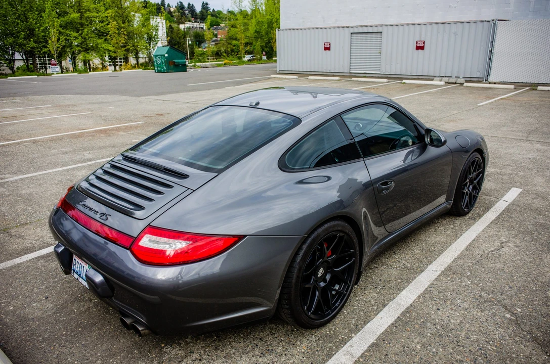 2009 Porsche 997 Carrera 4S - Image 11 of 31