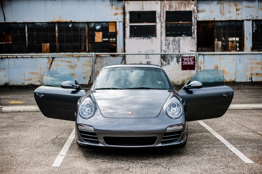 2009 Porsche 997 Carrera 4S - Image 21 of 31