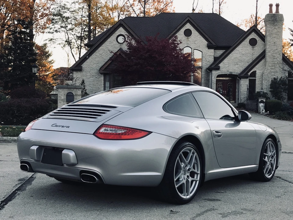 2009 Porsche 997 Carrera - Image 30 of 31