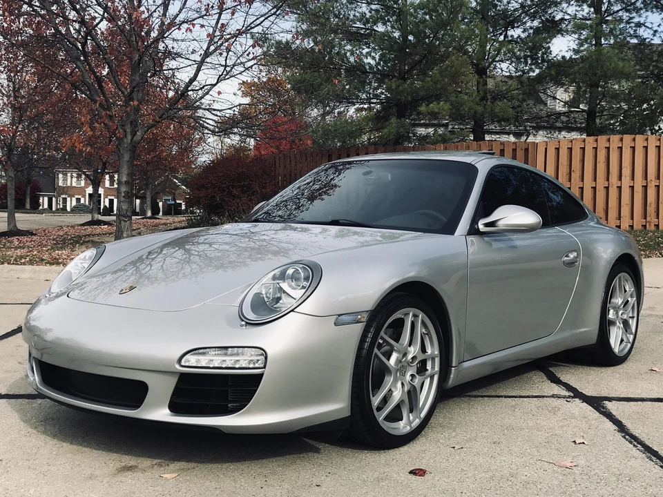 2009 Porsche 997 Carrera - Image 2 of 31