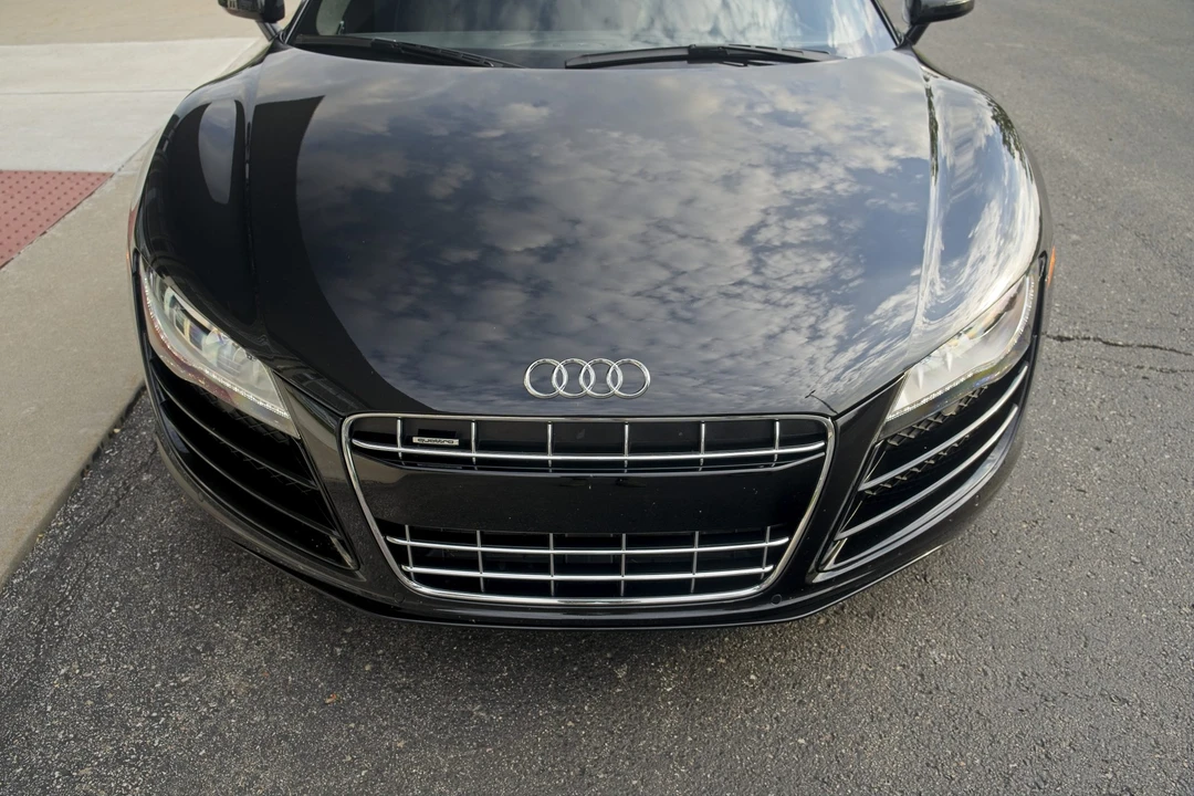 2010 Audi 42 R8 - Image 21 of 31