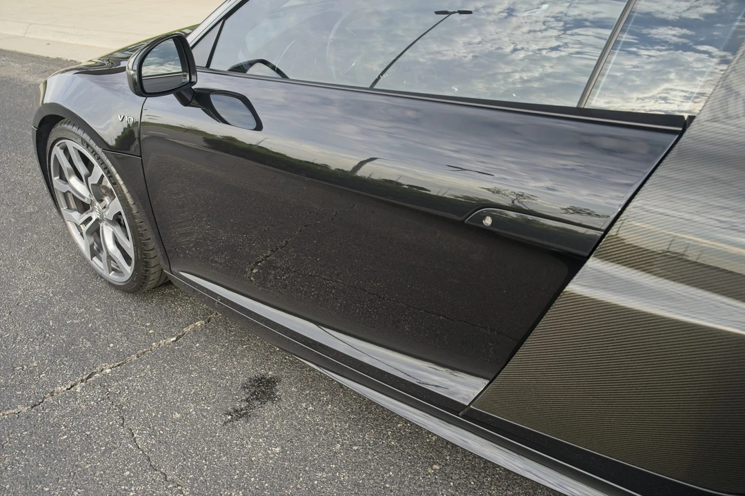 2010 Audi 42 R8 - Image 24 of 31