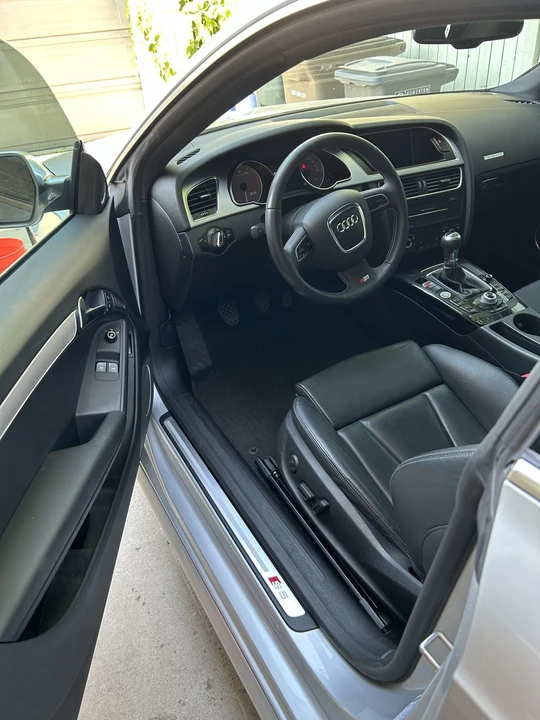 2010 Audi B8 S5 - Image 16 of 31